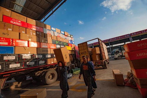 5月22日，5號廣場食品日化酒類專業(yè)市場盛大開業(yè)——6座廣場全面運營，開啟全業(yè)態(tài)購物新篇章